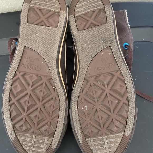 Men’s Winter Converse - Picture 3 of 5